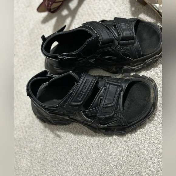 Black Balenciaga Track Flat Men’s Sandals size 41 great condition retailed $995 - Picture 3 of 9